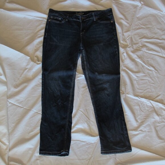 Simply Vera Vera Wang*Mid-Rise Straight Leg Cuffed Cropped Jeans - Picture 1 of 9